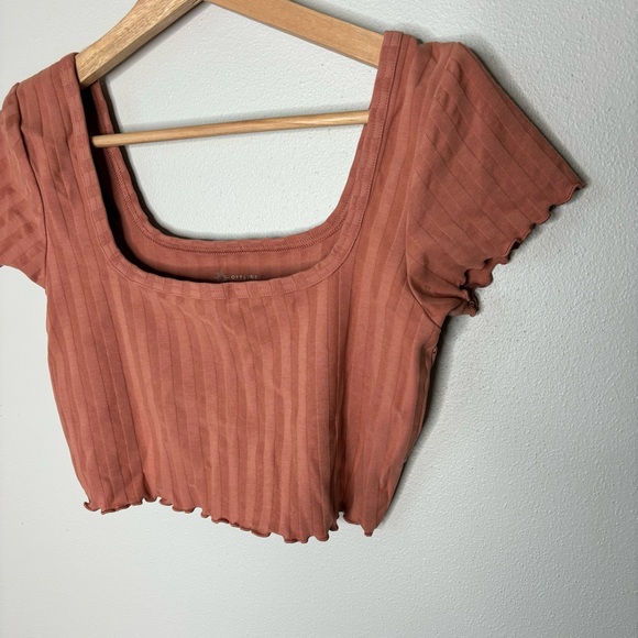 NWT Aerie Offline Ribbed Cropped Tee medium - Picture 2 of 7